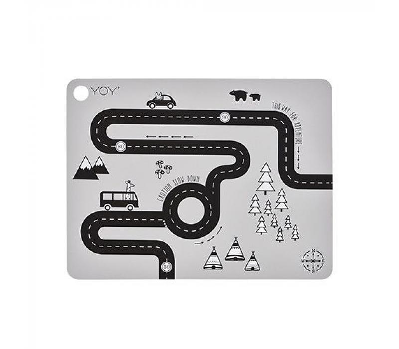 OYOY placemat adventure